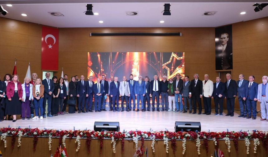 Ödüllü Flimler sahiplerini buldu