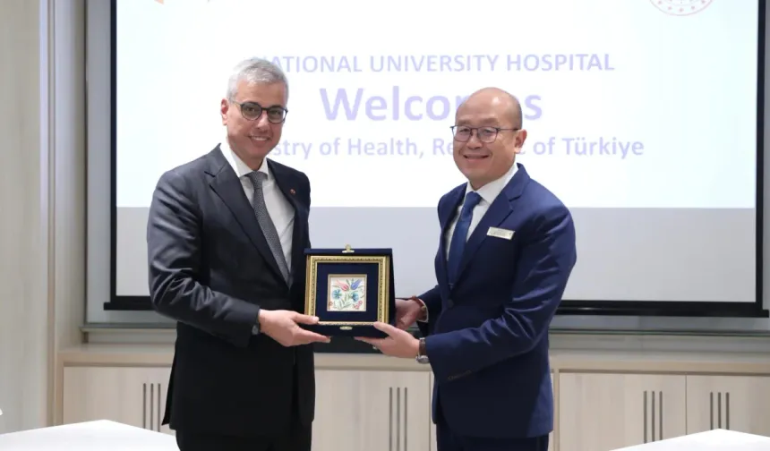 Türkiye ve Singapur arasında aşı üretimi ve hücresel tedavi gündemi