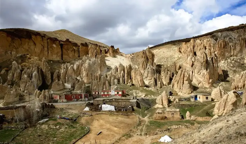 Van'ın saklı Kapadokyası: Vanadokya
