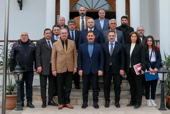 Hatay Valisi 585X394-1