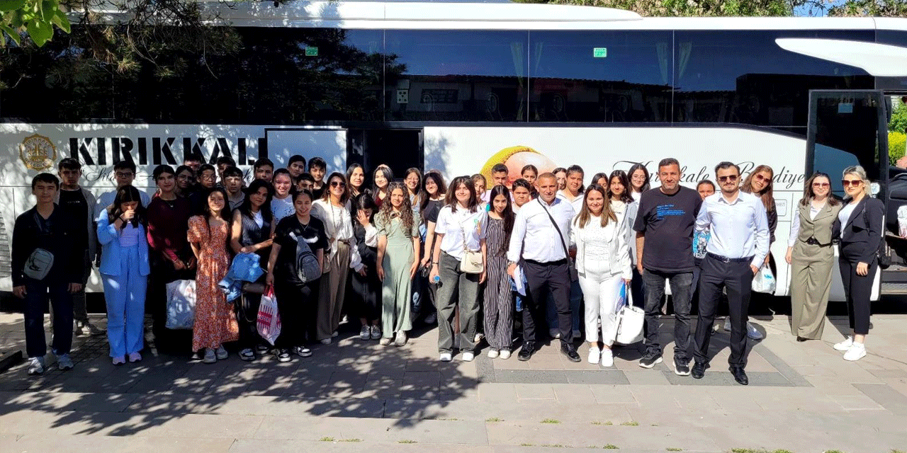 Kırıkkaleli Gençler Anıtkabir Ziyaretiyle Ata’yı Andı