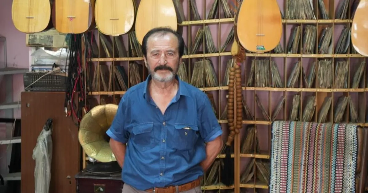 Kirikkale Nin Muziksever Efsanesi Erol Tombak Binlerce Plak Ve Kaset Arsiviyle Nostaljik Yolculuk Sunuyor 1720945241 13 Large