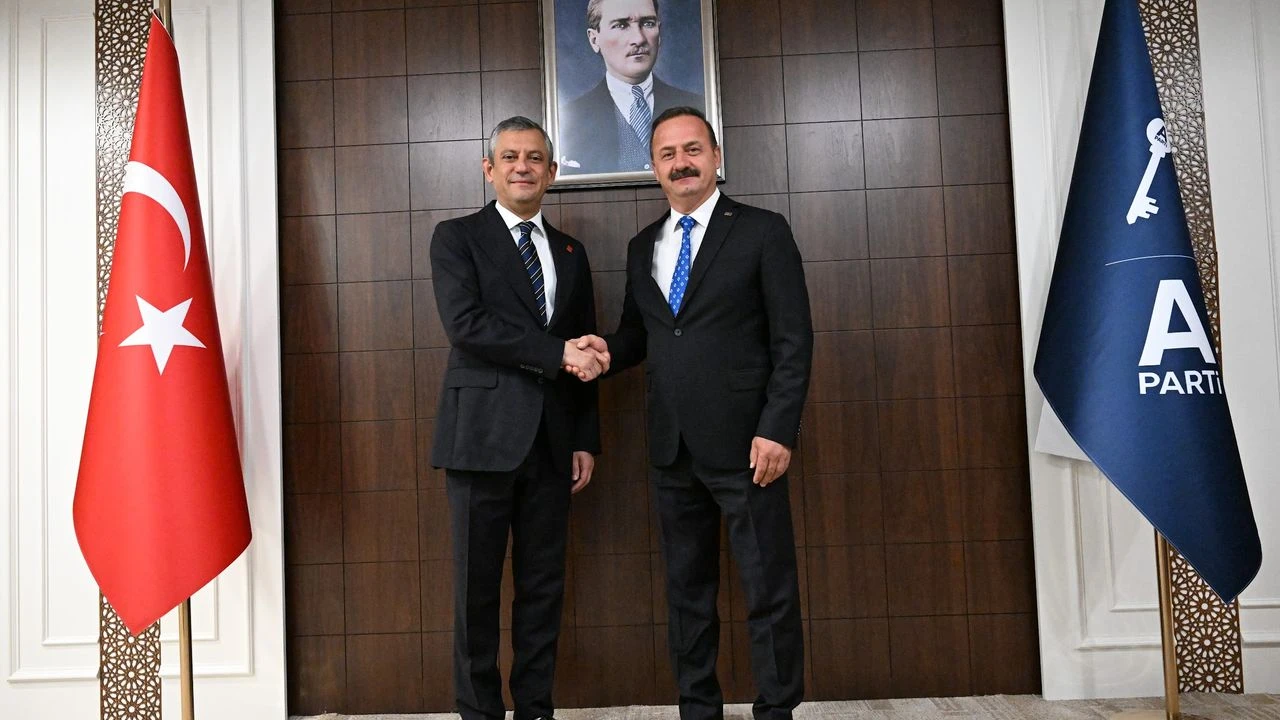 Anayasa Tartışmaları Masada: Ağıralioğlu ve Özel’den Sert Mesajlar
