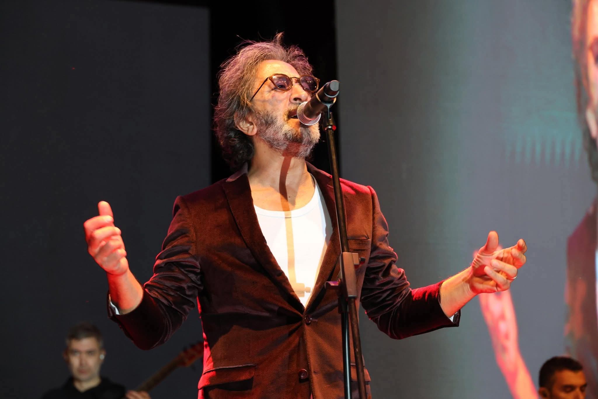 F B I M G 1761676316068