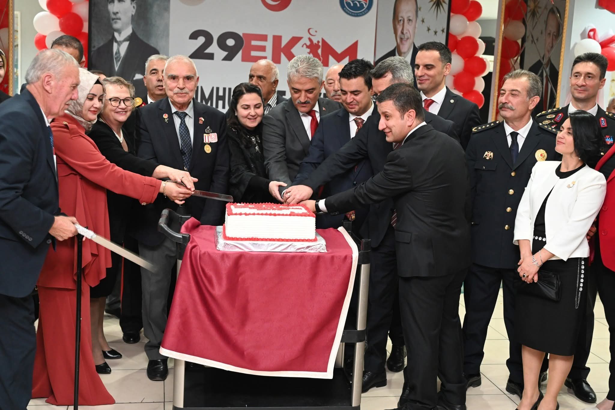 F B I M G 1761772767598