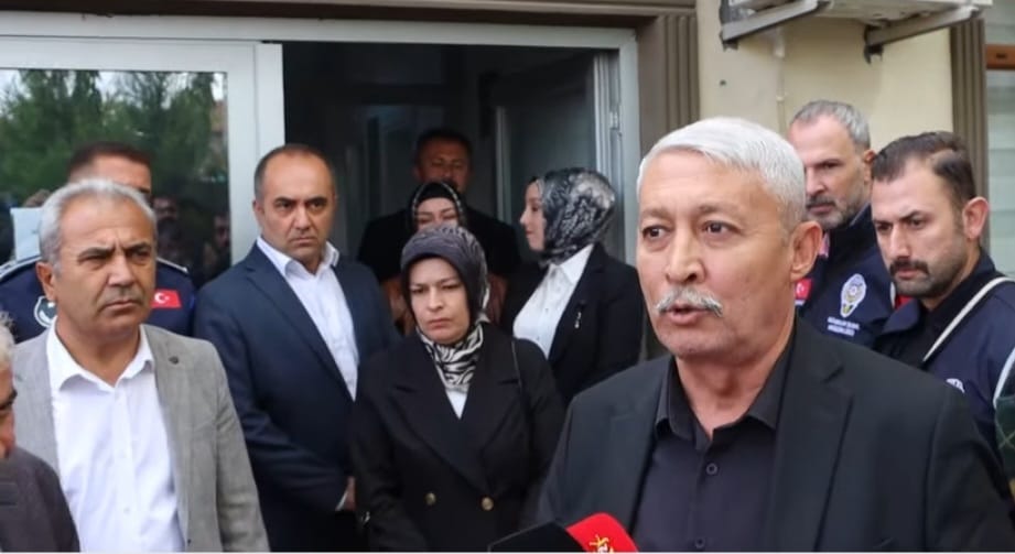 8Bbc420C C17A 4316 8308 21170D3Ab3Dc-1