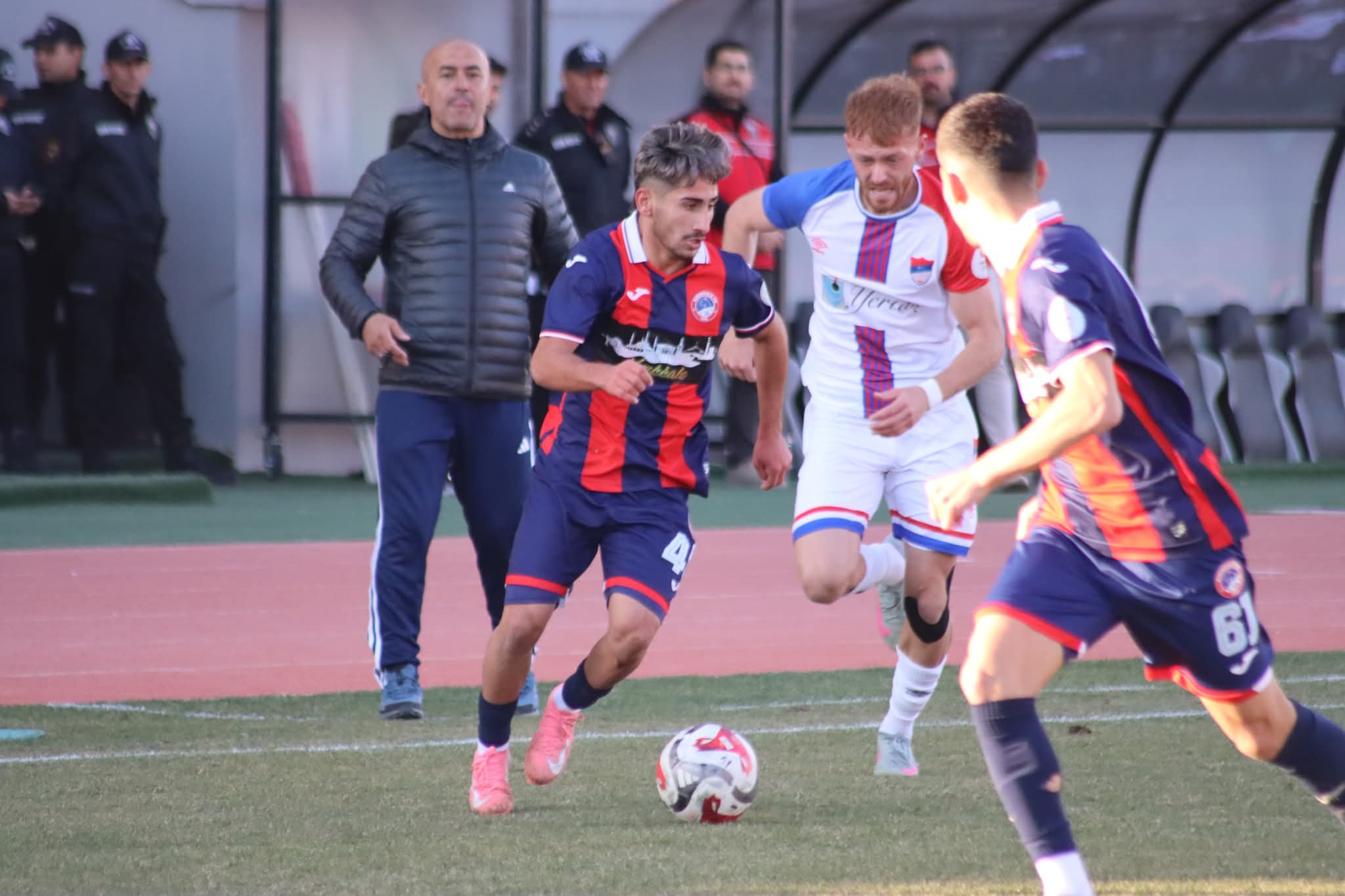 F B I M G 1764425955687