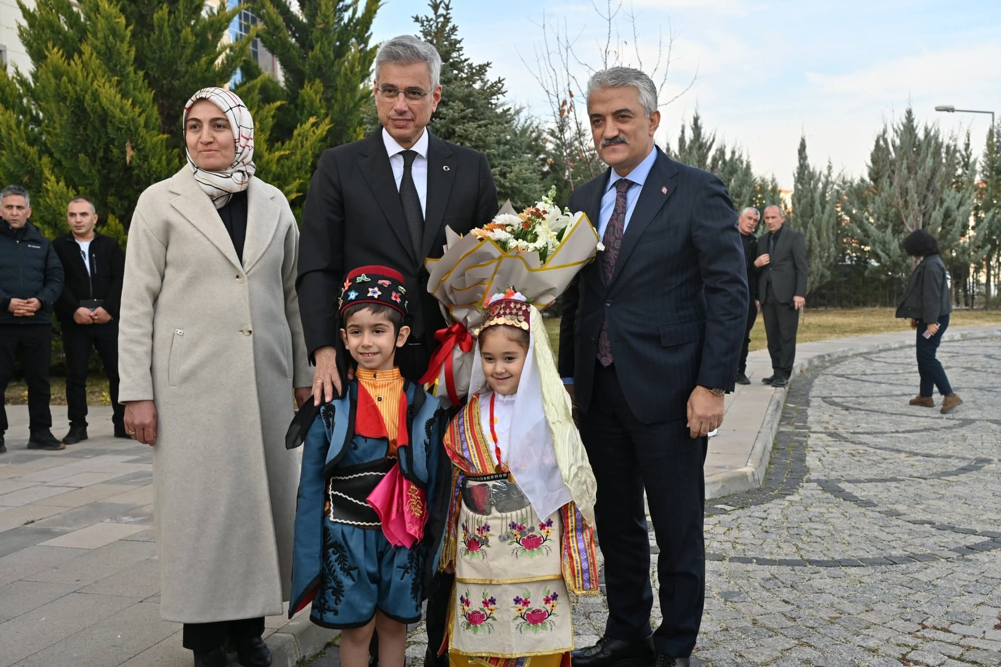 F B I M G 1764880234624