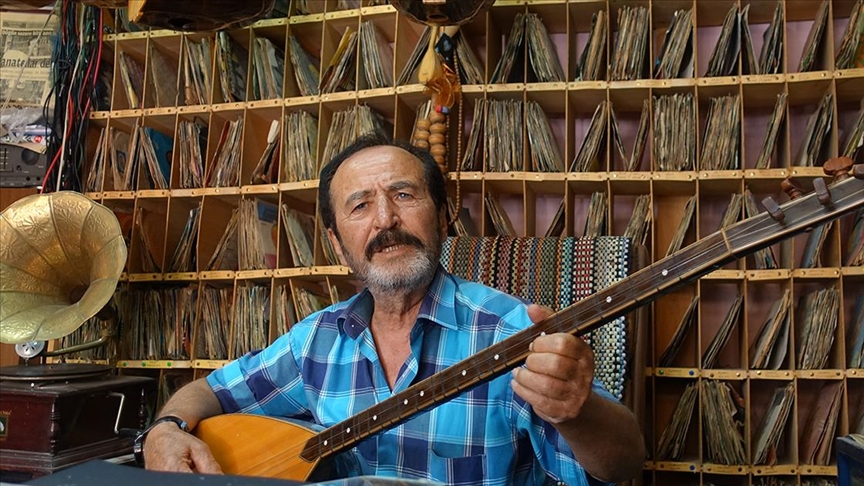 Thumbs B C Fd5B33D7B05B5870D240F281Cd0E0808