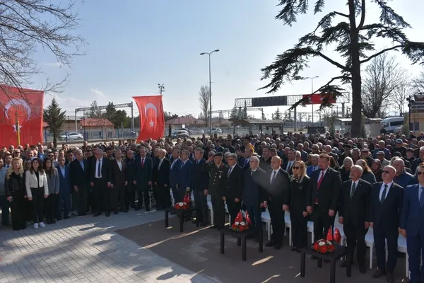 0X0 Kirikkalede Sehitler Aniti Torenle Acildi 1773774346065