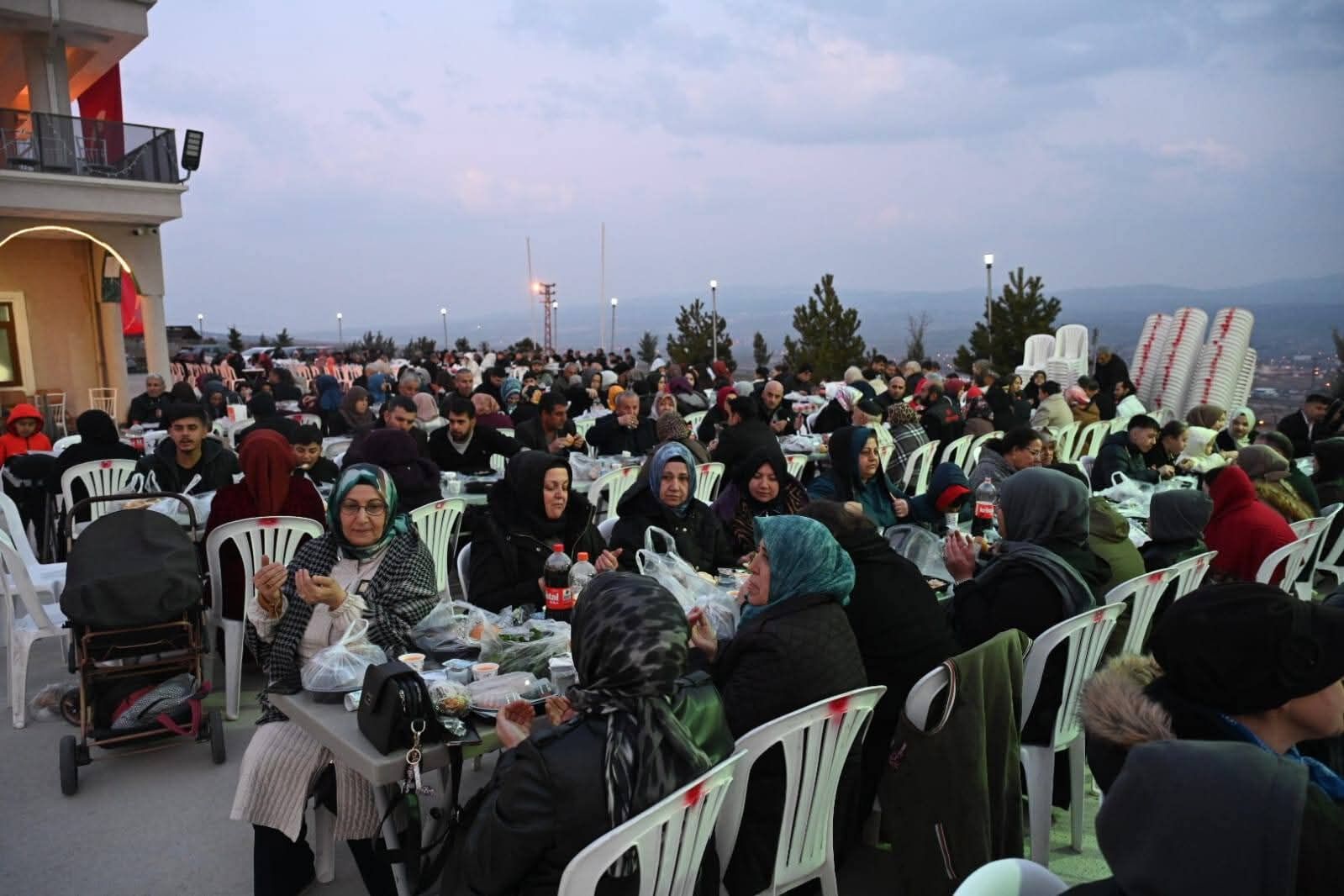 F B I M G 1774094071600