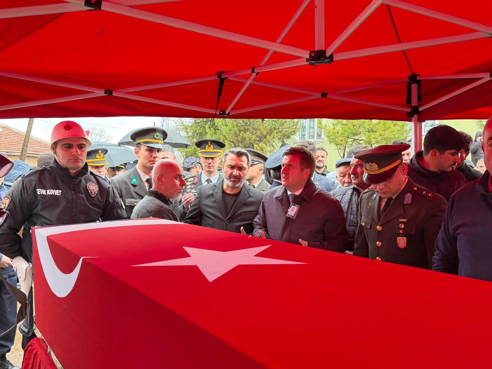 F B I M G 1774790182228