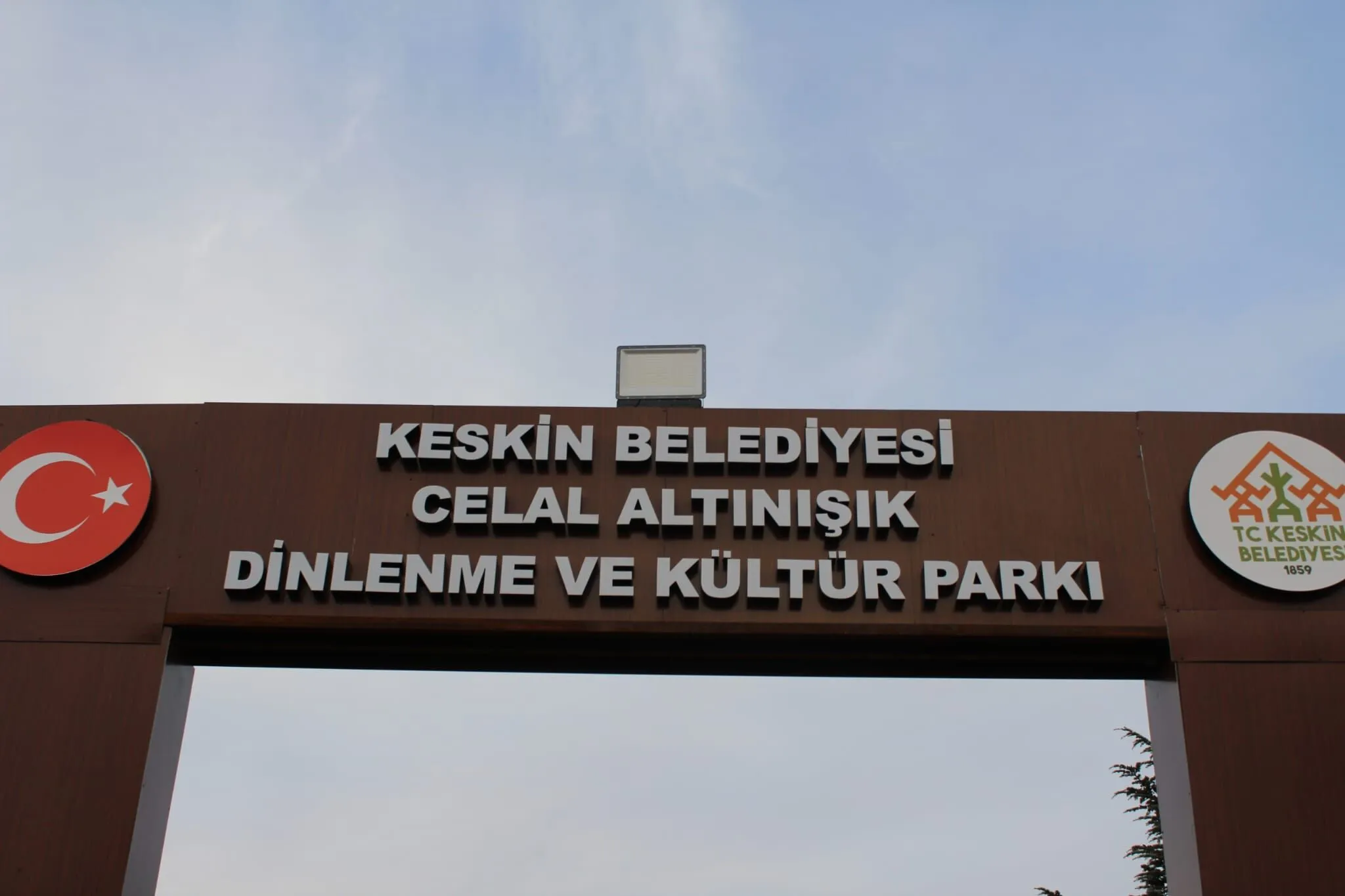 200C7F9D Fb02 4725 8705 8B6Bf45D8C34-1