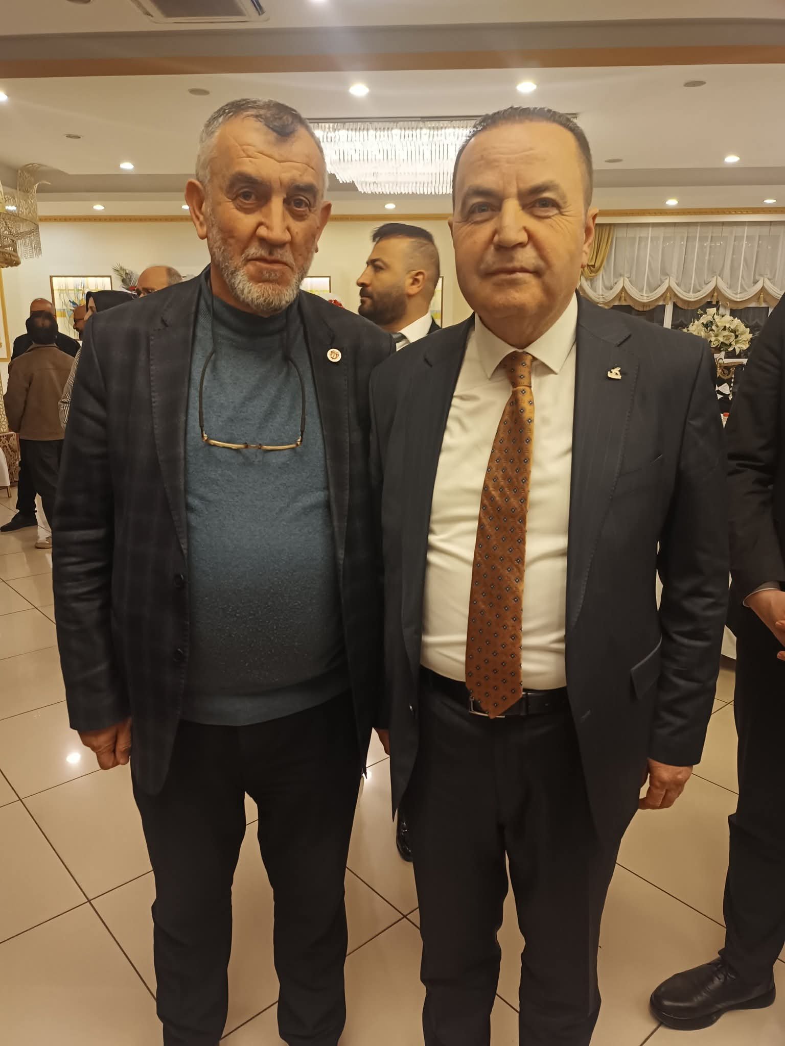 F B I M G 1776195173733-1