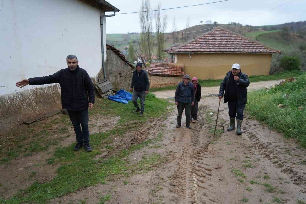 Toprak Kaymasi 001